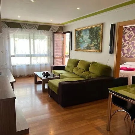 Cozy For 7 People - Port Aventura Apartment